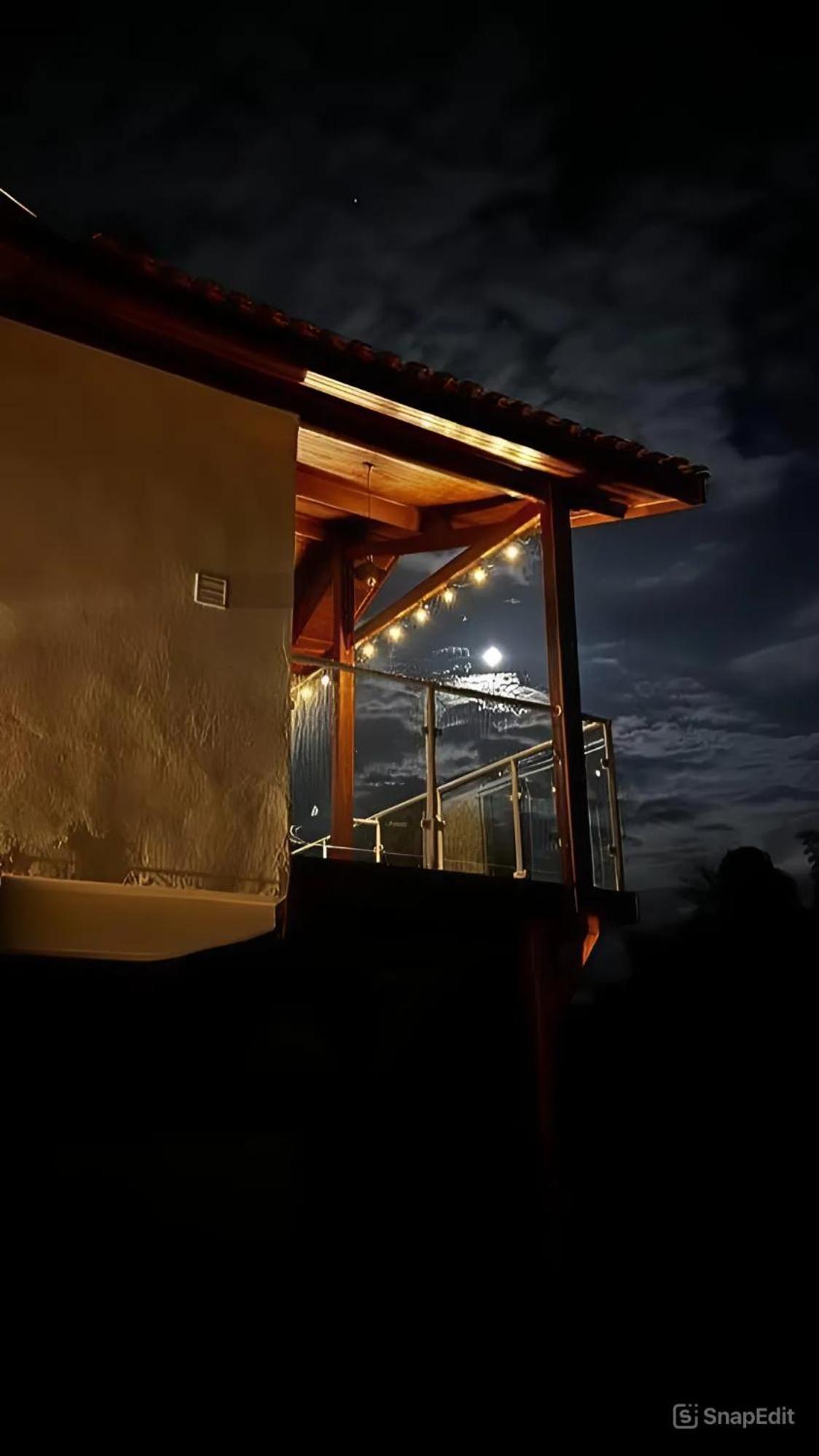Hidromassagem, Varanda E Vista Pedra Do Bau * Goncalves