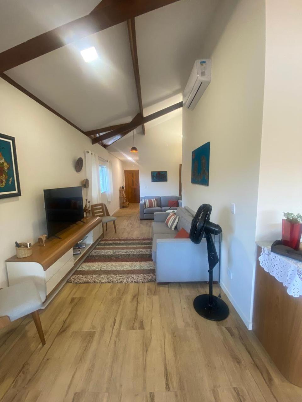 Hidromassagem, Varanda E Vista Pedra Do Bau Chalet Goncalves
